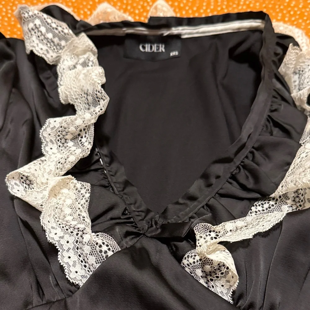 Cider Black Long Sleeve Lace-Trim Dress with Cream Accents